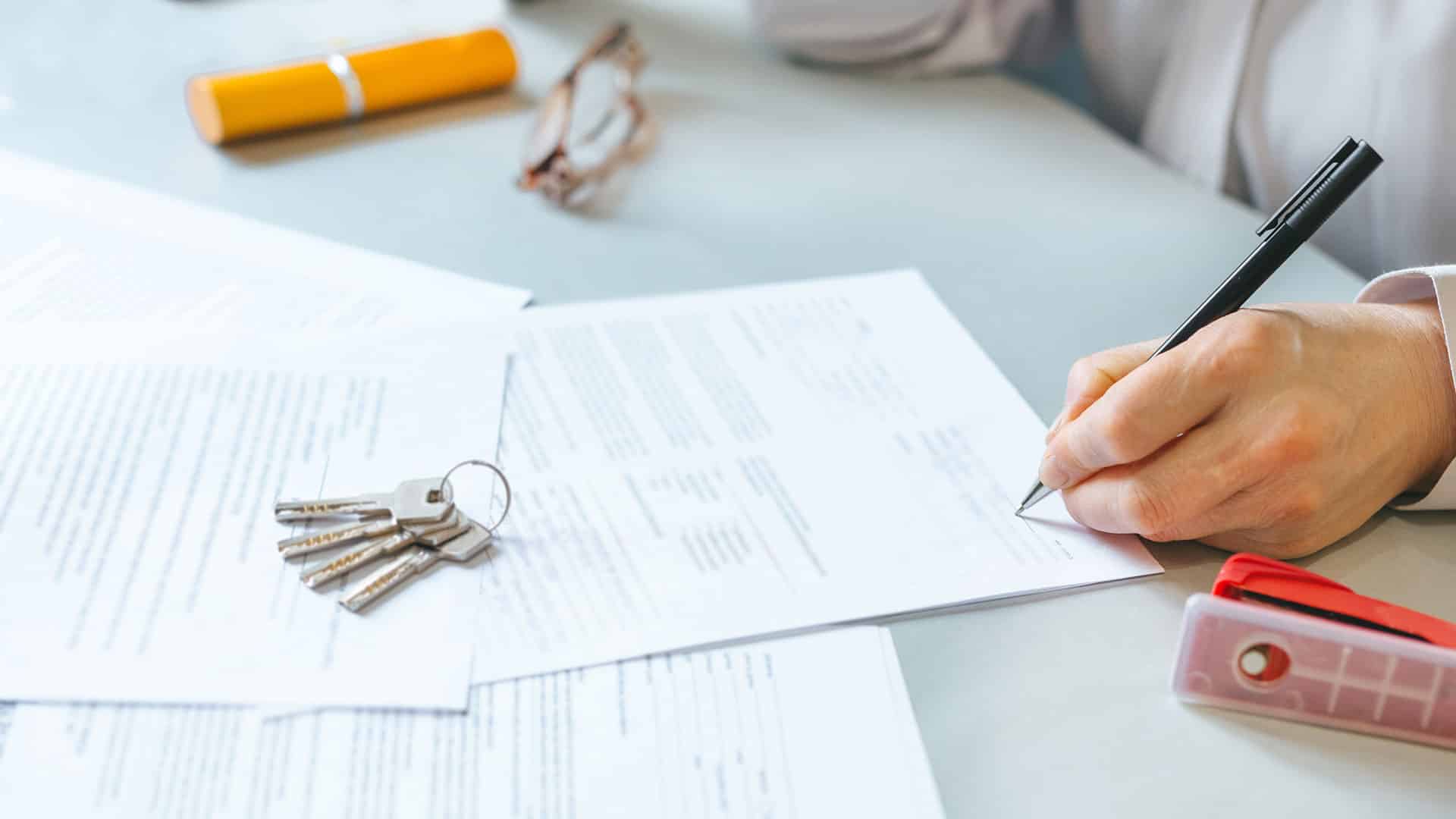 Sales Tactics of Estate Agents & Builders in Scunthorpe
